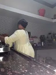 Your-Rasmalai — Stripchat stream photo (Apr 2026)