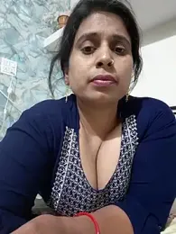 Your-Rasmalai — Stripchat stream photo (Apr 2026)