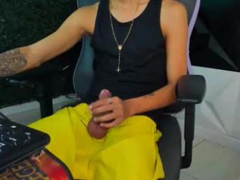 moises_carter — Chaturbate stream photo (May 2026)