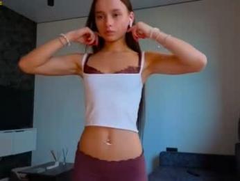 hoaarisa — chaturbate