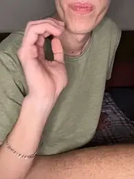 alexyourboy — Stripchat stream photo (Feb 2026)