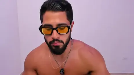 Santiago_huntt — Stripchat stream photo (Apr 2026)