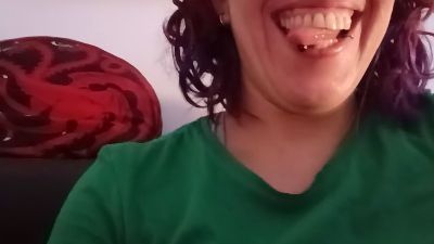 Cherrie__Boomb — cam4でウェブカムモデルオンライン
