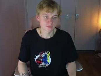 avenrey — Chaturbate stream photo (Oct 2026)