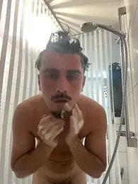 fuckkboy11 — stripchatでウェブカムモデルオンライン