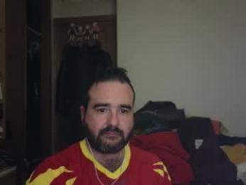 curiosillo1983 — Chaturbate stream photo (Apr 2025)