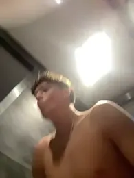 HugoJSK2005 — Stripchat stream photo (Sep 2026)