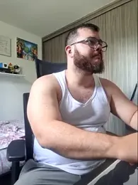 Edmund98 — Stripchat stream photo (Mar 2026)