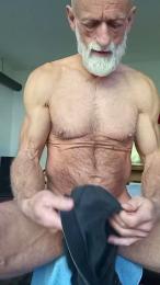 XXLDildoRider — Cam4 stream photo (Mar 2026)