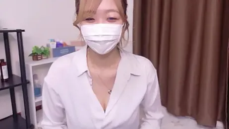 Riona_H — Stripchat stream photo (Jun 2026)