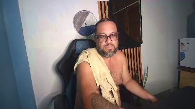 bearvzlat — cam4でウェブカムモデルオンライン