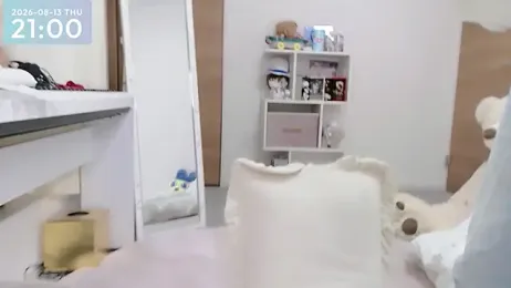 -SHINON- — Stripchat stream photo (Aug 2026)