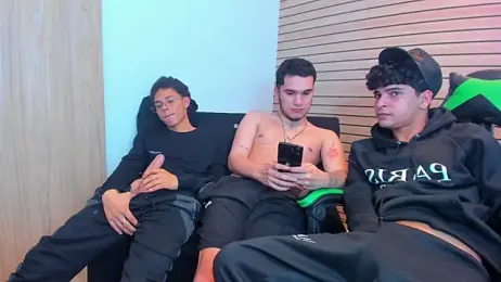 Alejandro_12314 — Stripchat stream photo (Mar 2026)