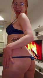 Redheaddol22 — Cam4 stream photo (Mar 2026)