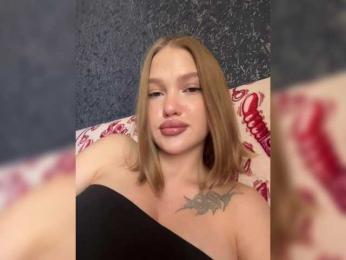 AriWafe — Bongacams profile photo