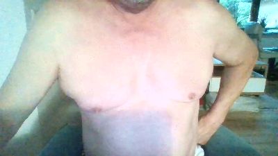 michi_74564 — Cam4 stream photo (Jun 2026)