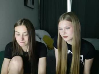 vx_arina — Chaturbate stream photo (Apr 2026)