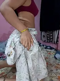 hiddennisha — Stripchat stream photo (Apr 2026)