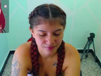 krissone_1 — Chaturbate stream photo (Apr 2025)