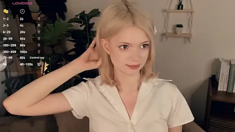 LaureMestler — Stripchat stream photo (May 2026)