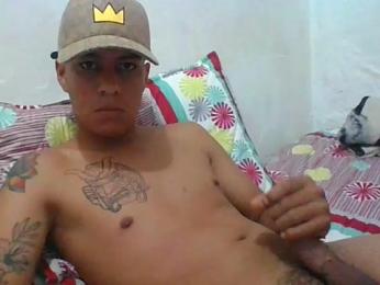 jeom_18cm — Stripchat stream photo (Apr 2023)