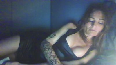 ElleestOuu — Cam4 stream photo (May 2026)