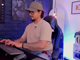 David Starrs — flirt4free