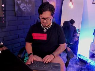 David Starrs — flirt4freeでウェブカムモデルオンライン