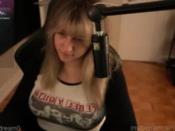 alexa_dream — Chaturbate stream photo (Jun 2026)