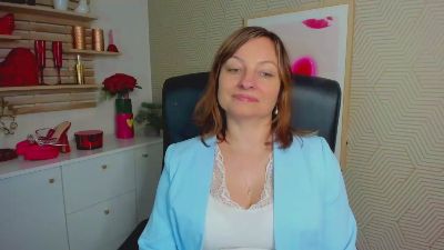 1Angela39 — Cam4 stream photo (Apr 2026)