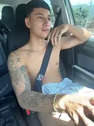 SexxxySquirterStev777 — stripchatでウェブカムモデルオンライン