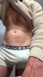 zeusx2486 — Cam4 stream photo (Apr 2026)