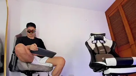 sotooliver3 — stripchatでウェブカムモデルオンライン