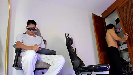 sotooliver3 — Stripchat stream photo (May 2026)