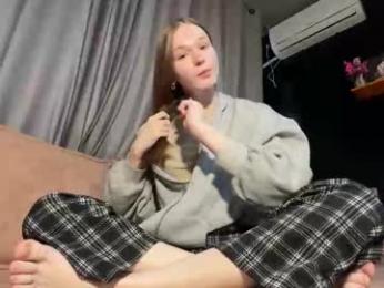 nloraaa — Chaturbate stream photo (Mar 2026)