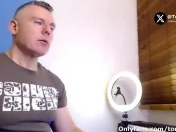 tomfoxcam — Chaturbate stream photo (Nov 2025)
