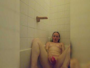 NaughtyLilChanel — bongacams