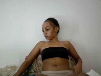 Sinfulpetite2 — Bongacams stream photo (Mar 2026)