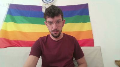 morb32 — Cam4 stream photo (Dec 2025)