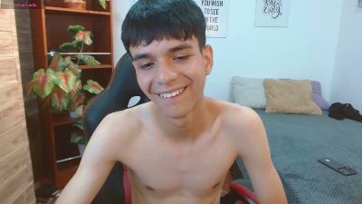 maxim_rod — Cam4 stream photo (Apr 2026)