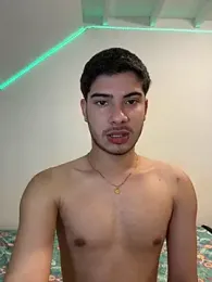 ApoloGray__ — Stripchat stream photo (Jun 2026)