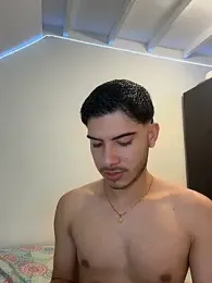 ApoloGray__ — Stripchat stream photo (May 2026)