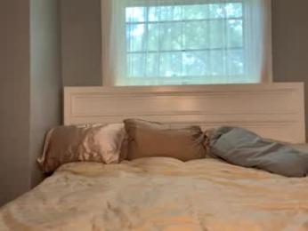 petitegirluvsdick — Chaturbate profile photo