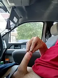 Hugebwc102 — Stripchat stream photo (Jun 2025)