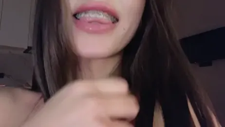 Ella_lee15 — stripchatでウェブカムモデルオンライン