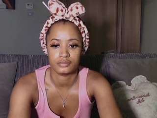 sexiiimamiii23 — Camsoda stream photo (Mar 2026)