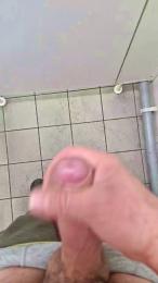 sexyboy8650 — Cam4 stream photo (Feb 2026)