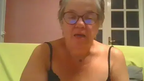 Vandeae44 — Stripchat stream photo (Sep 2026)