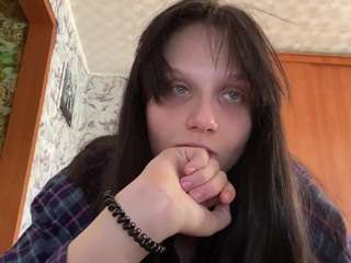 phoeberandzin — camsoda