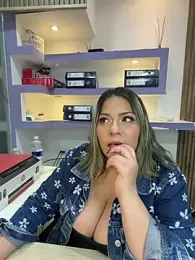isabella_horney_ — stripchat